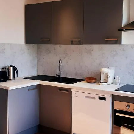 3 Liberte- 3rd * Saint-Affrique